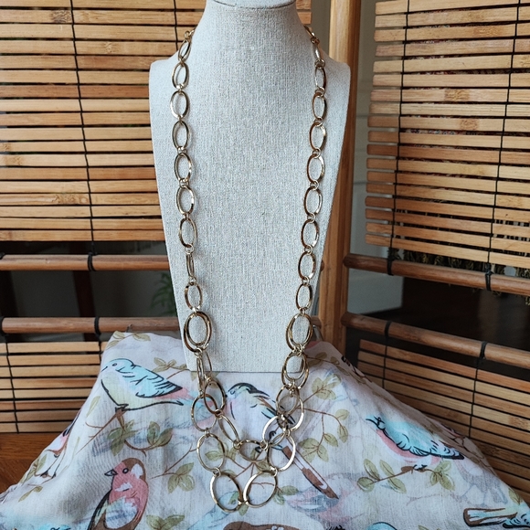 Oval Extra Long Gold Tone Elongated Link Chain Necklace Unsigned EUC Vintage - Picture 1 of 4